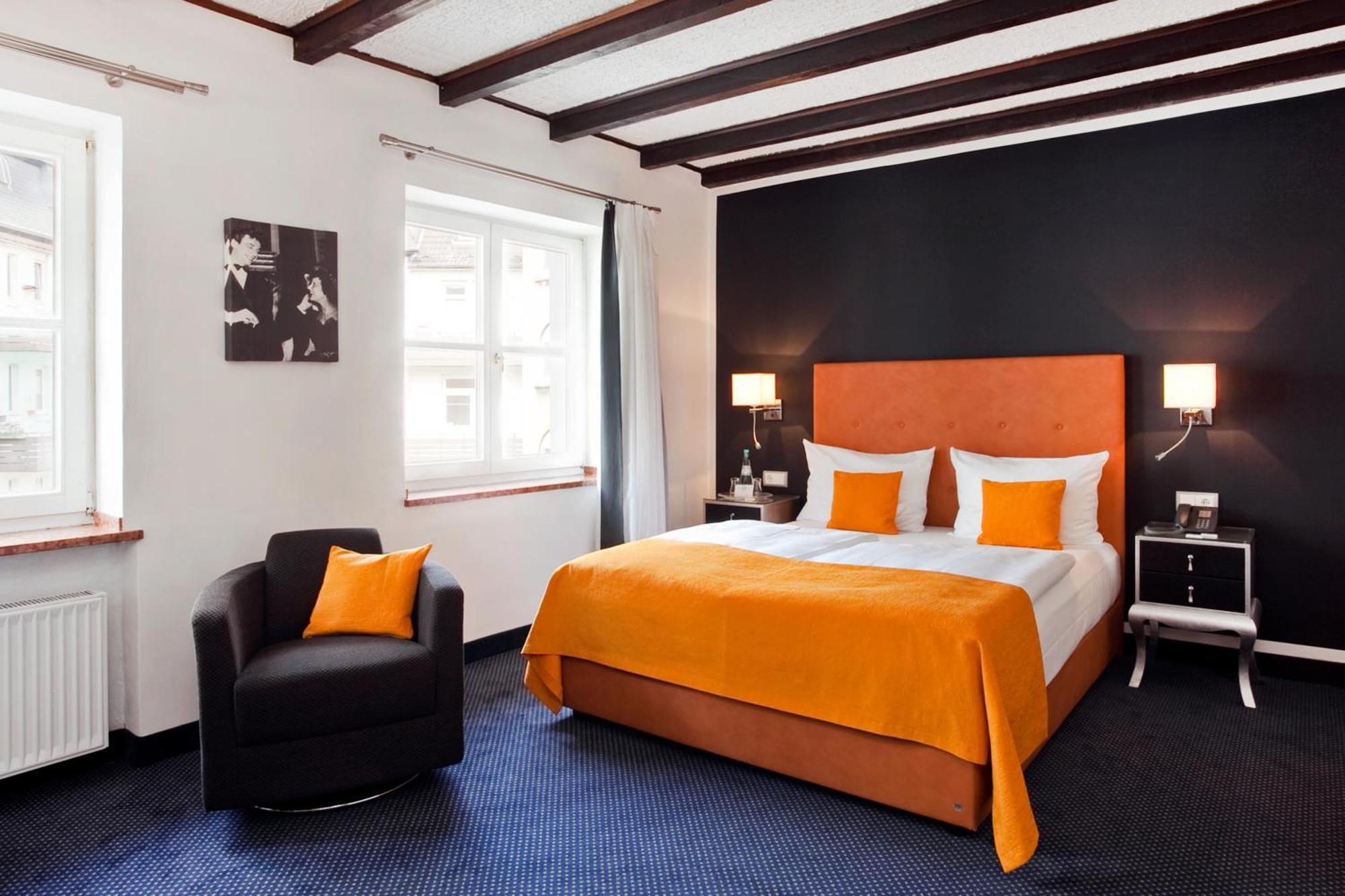 Gildors Hotel Atmosphere — Photos 1